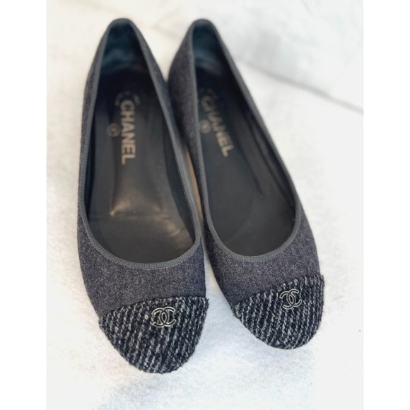 CHANEL Tweed Wool Ballet Flats Gray Size 37.5 Made in Italy - Picture 1 of 11